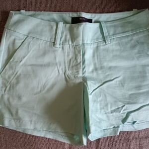 Wilfred Mint Green Tailored Women's Shorts